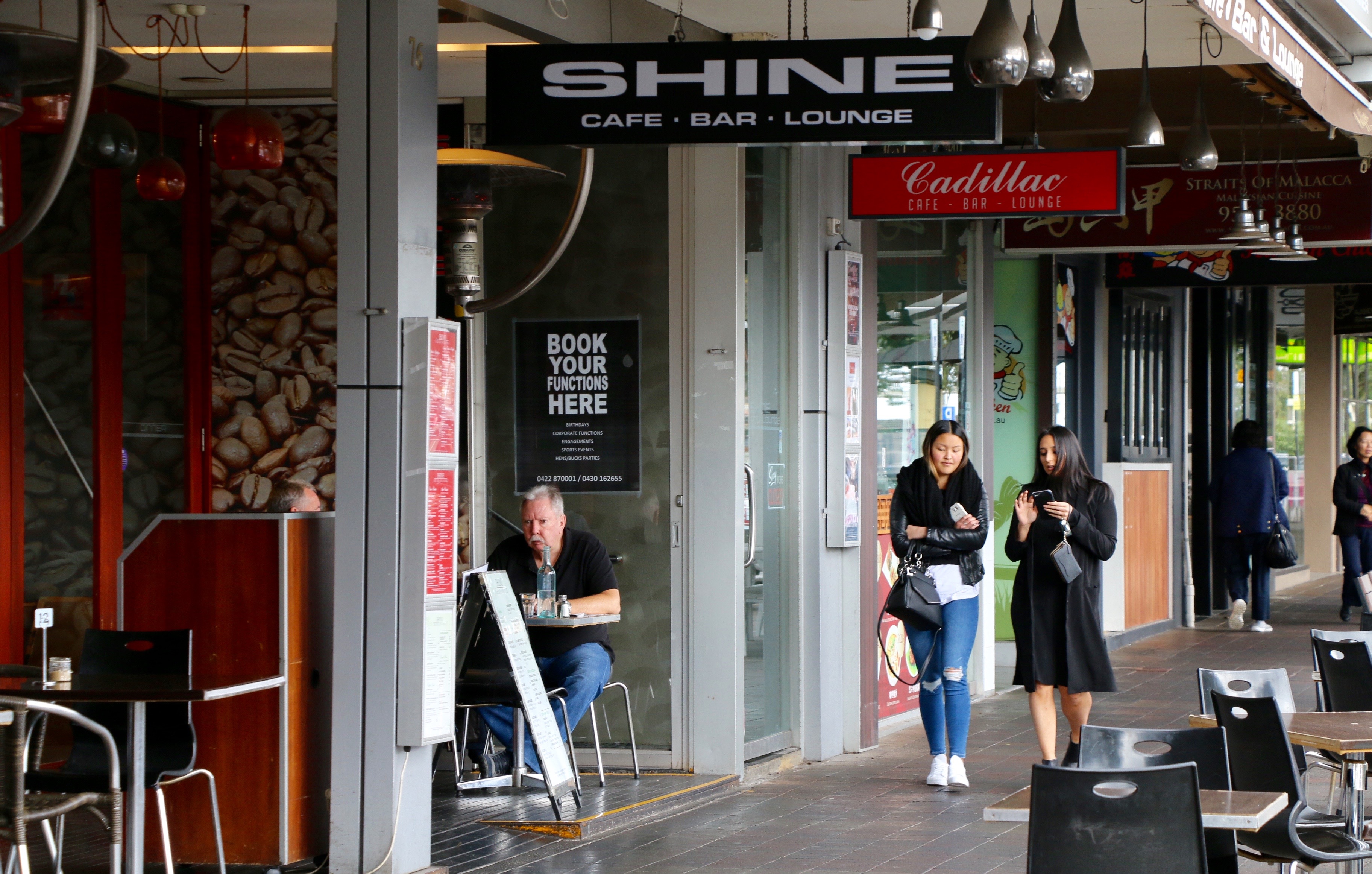 Putting pedestrians and outdoor dining first on Kingsway